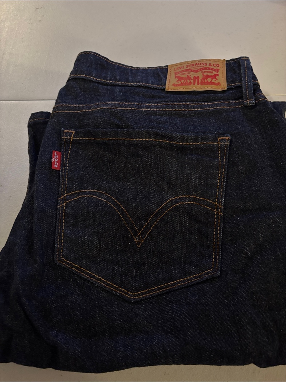 Levi's women’s Indigo Straight-Leg Jeans